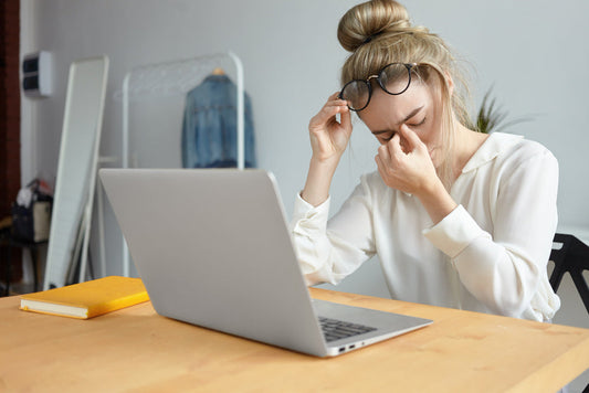 Digital Eye Strain and Dry Eye: Why Screen Time Is Fueling Discomfort
